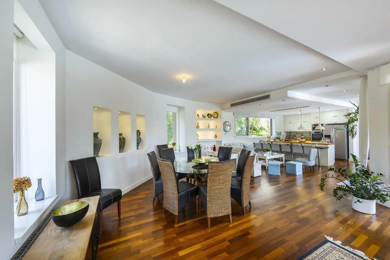 Larnaca Villa Marisol Kiti 0*,